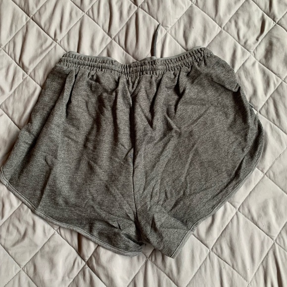 Gymshark Heather Dual Band Shorts - Black Marl - Picture 2 of 5